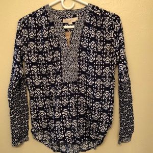 The Loft Navy/ white blouse